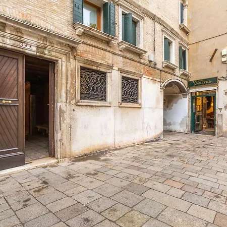 Ca' del Pozzo Loft Apartment-3